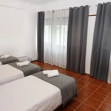 Albergue Host *