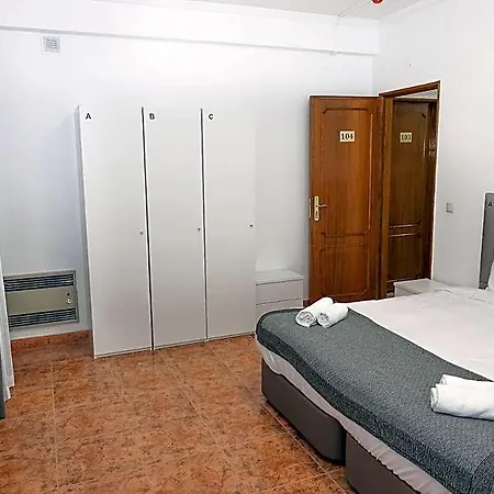 Host Hostel *