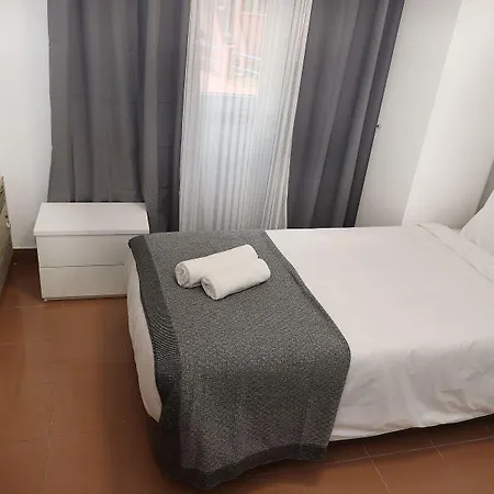 Host * Lisboa